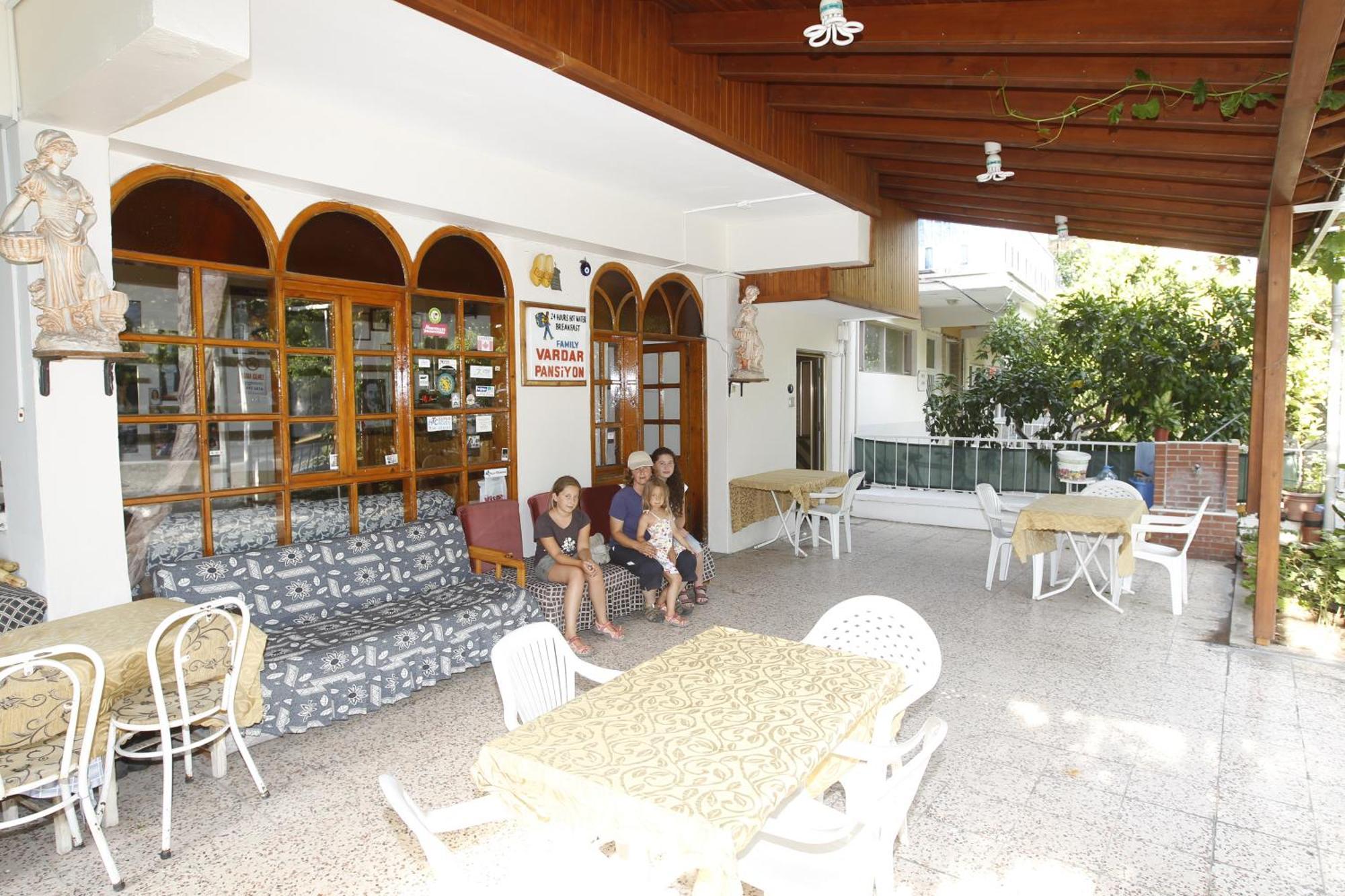 Vardar Pension Selçuk Kültér fotó